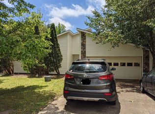 2115 Marshes Glenn Dr, Norcross, GA 30071