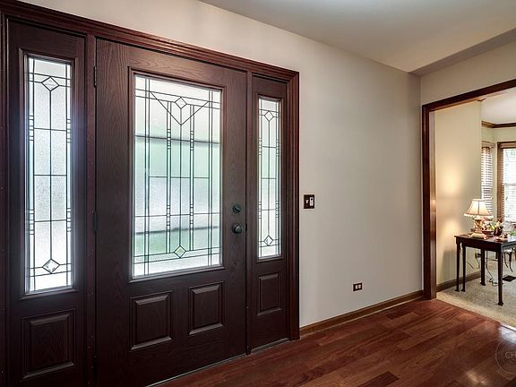 2nd image of 2417 Brockton Cir