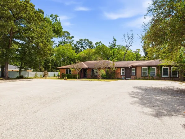 5302 Treaschwig Rd, Spring, TX 77373