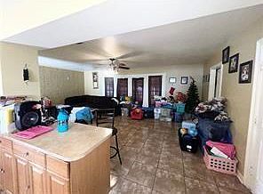 4th image of 6600 Virgilian St