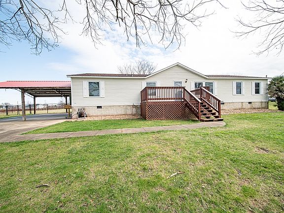 2nd image of 19 Lake Vista Ct