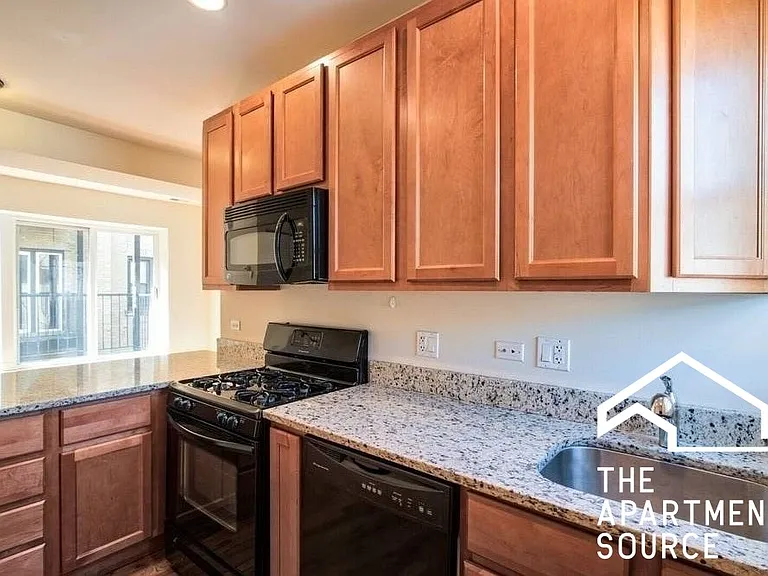 3354 W Wilson Ave #1S — Photo 1