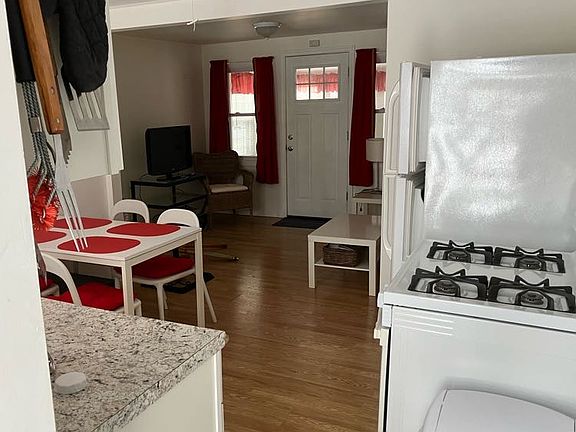 2nd image of 1920 Baltimore Ave #2