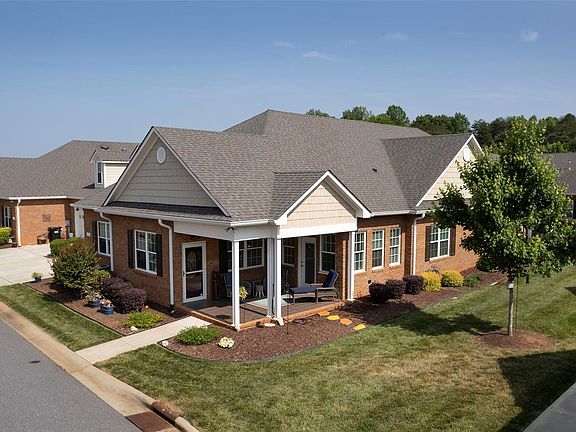 4th image of 8313 Glacier Dr