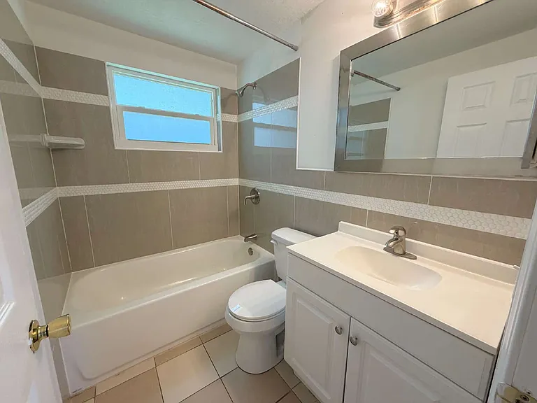 6606 Jackson St — Photo 14