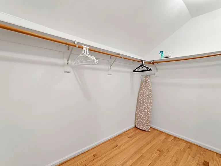 Westwood Pl — Photo 21