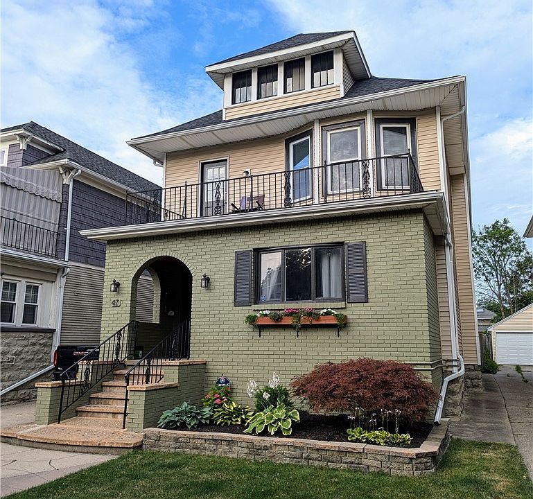 1st image of 47 Sterling Ave