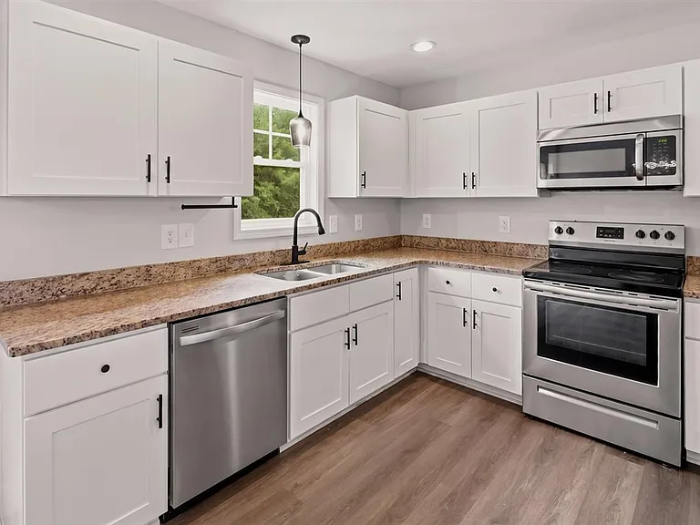 170 Starlight Dr — Photo 21