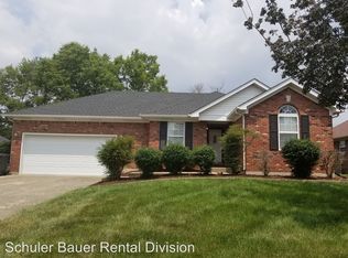 2203 Shadowbrook Ln, Jeffersonville, IN 47130