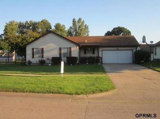 620 E 8th St, North Bend, NE 68649