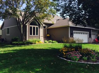 8980 Cambridge Ave N, Brooklyn Park, MN 55443