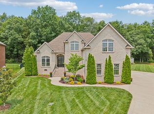 624 Twin View Dr, Murfreesboro, TN 37128