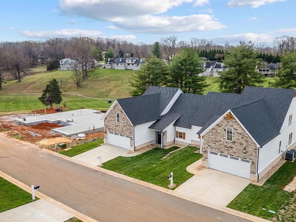 1st image of 20 Grandset Dr