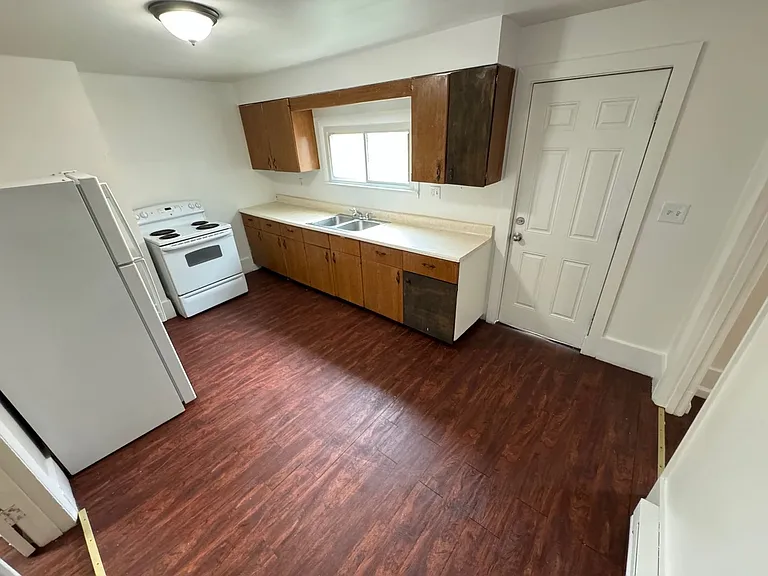 907 Union Ave — Photo 15