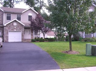 97 Rhyan Dr, Parsippany, NJ 07054