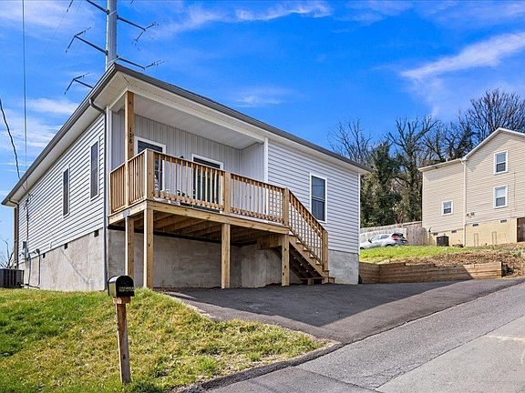 2nd image of 138 Garber St