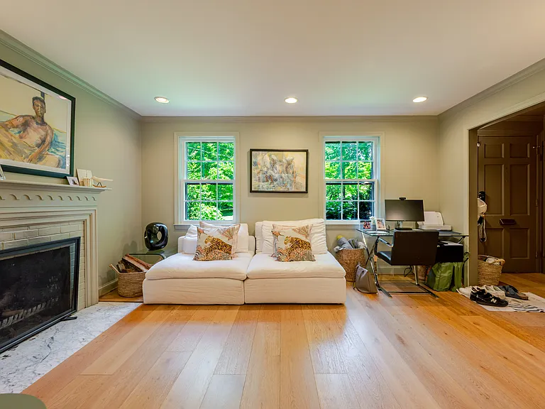 4612 Sedgwick St NW — Photo 7