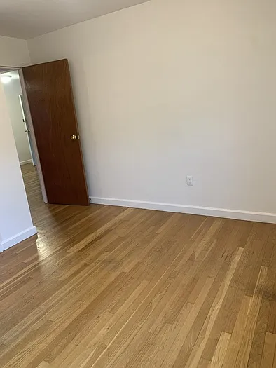 6 Harris Cir #8 — Photo 8