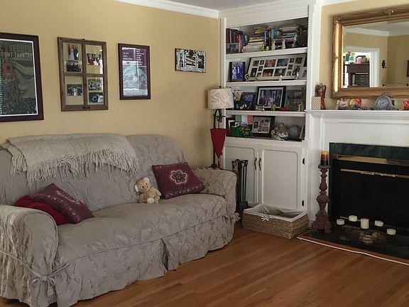 3rd image of 223 Park St #225