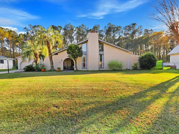 121 Land O Pines Cir, Moncks Corner, SC 29461