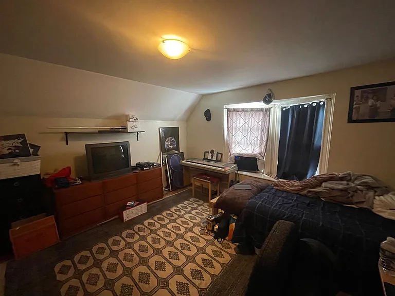 25 Curtis St — Photo 17