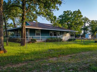 7417 Nockenut Rd, Seguin, TX 78155