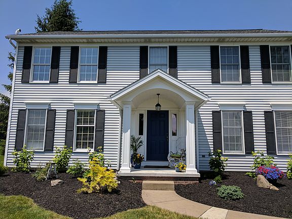 2nd image of 2788 Blue Heron Dr