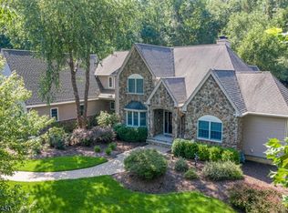 23 Rockaway Rd, Lebanon, NJ 08833