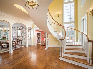 7105 Hunting Creek Dr, Prospect, KY 40059