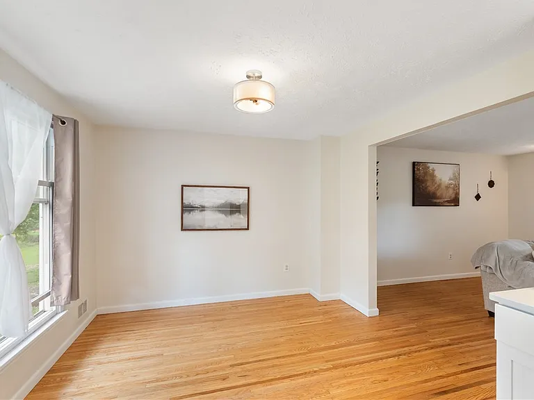 20 Paddington Dr — Photo 30