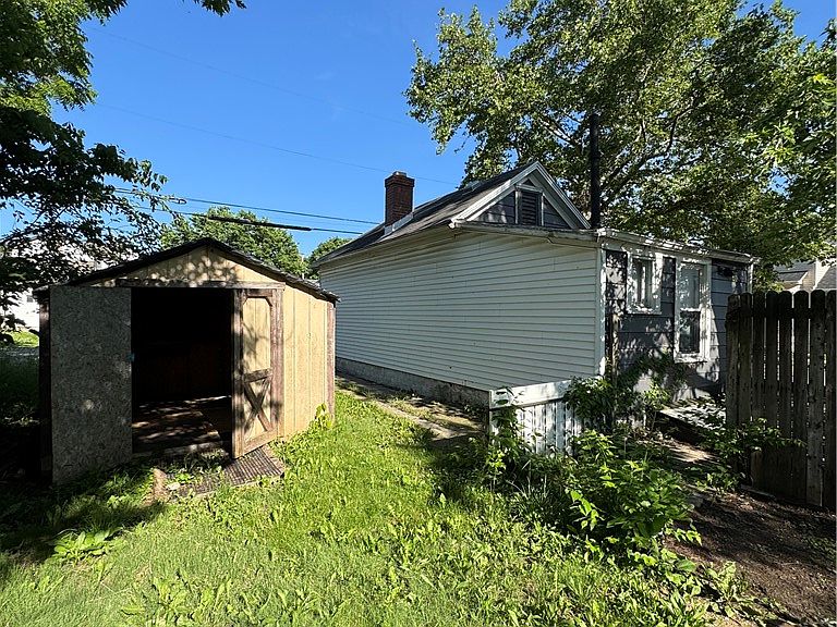 Listing photo 5