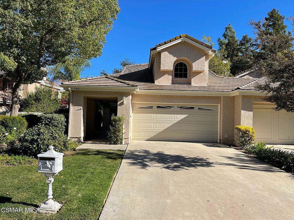 1st image of 958 Blue Mountain Cir