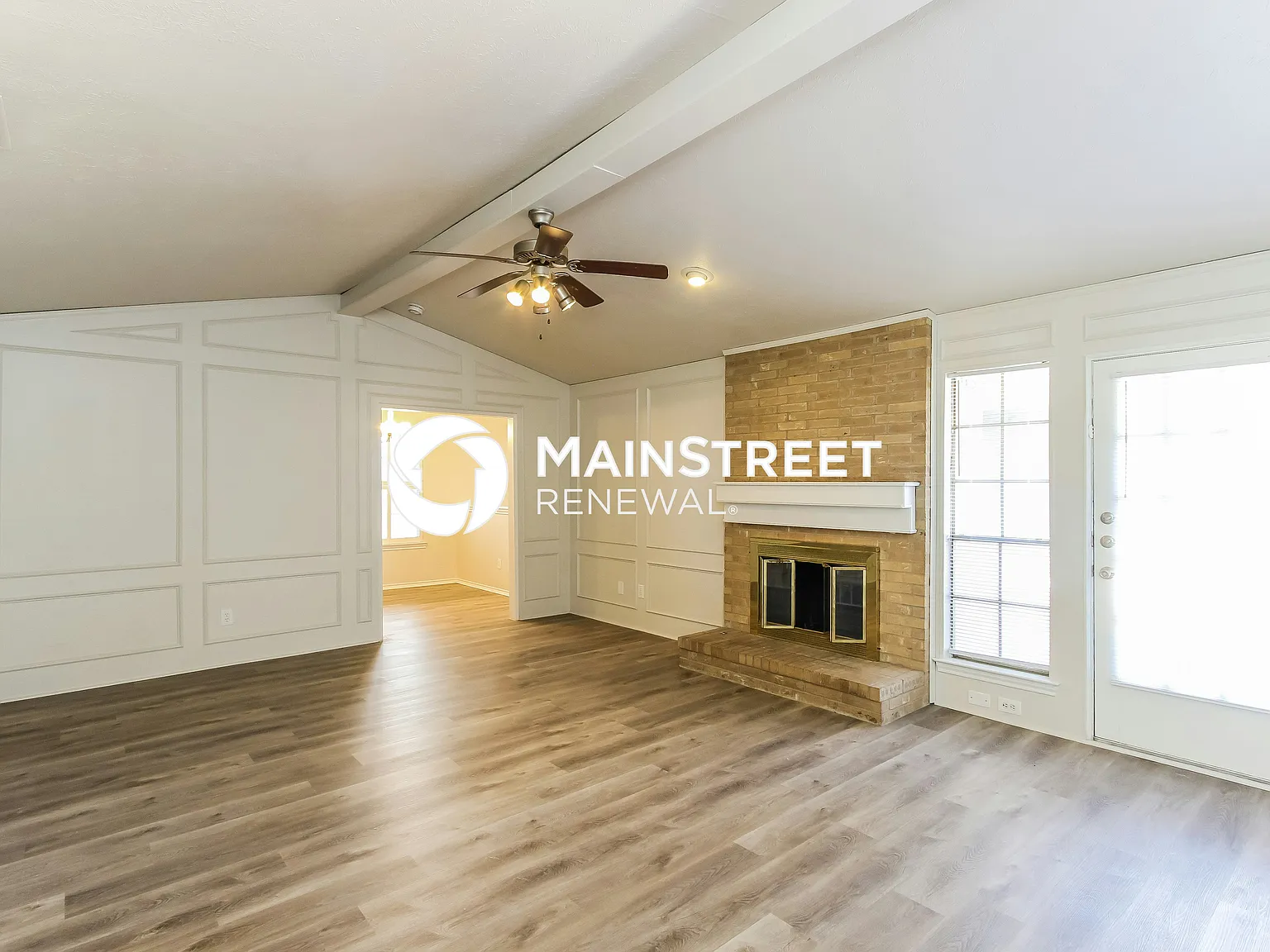 621 Granada Dr — Photo 3