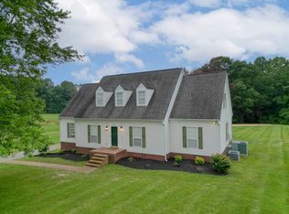 2558 S Mount Pleasant Rd, Greenbrier, TN 37073