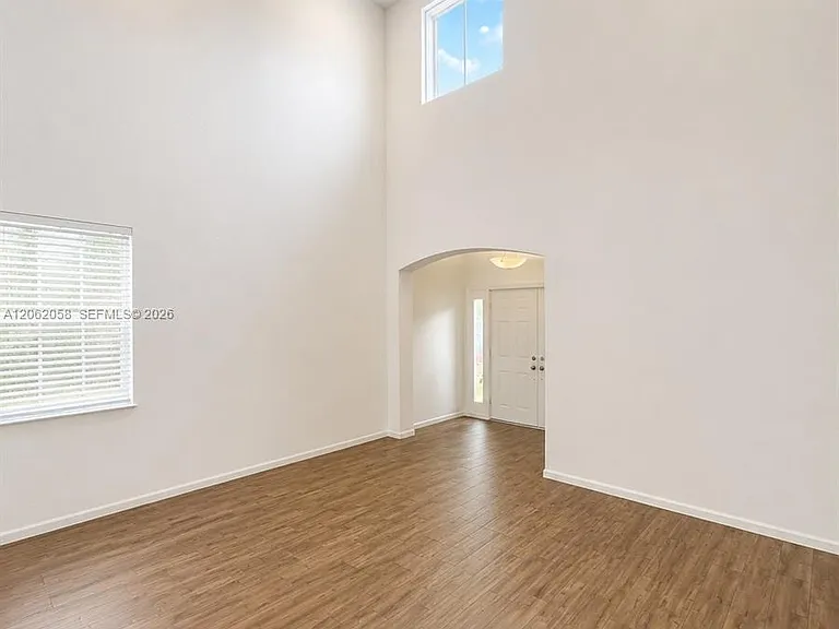 316 Conservation Dr — Photo 5