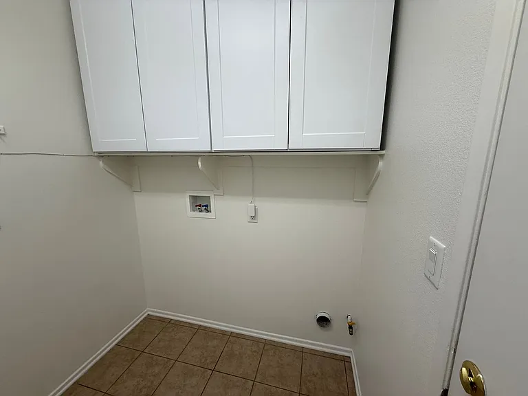 13252 Placentia St — Photo 36