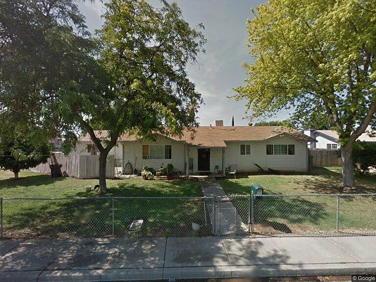 2071 Coronado Ave photo 1