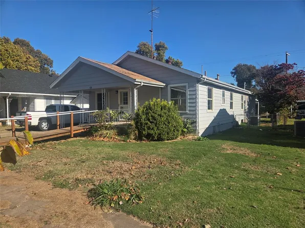 128 N Cherry St, Pauls Valley, OK 73075