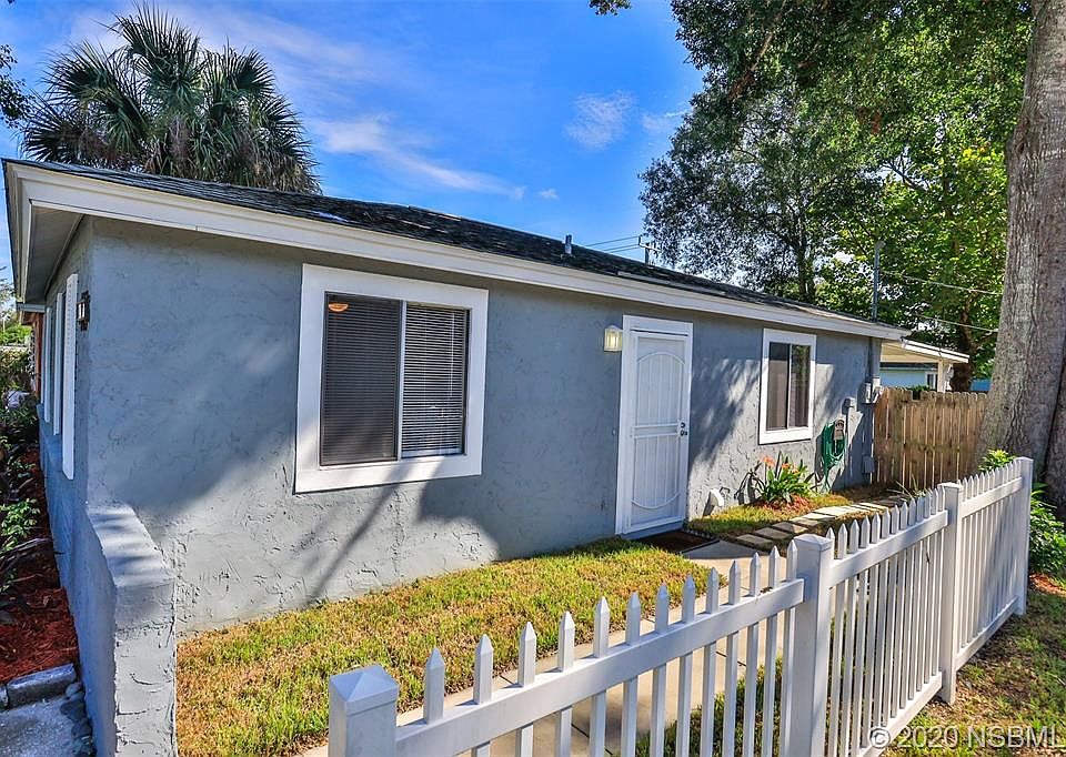 1st image of 2221 India Palm Dr