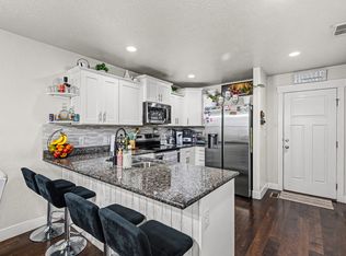 1848 E American Way 324-unit 14, Eagle Mountain, UT 84005