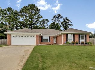 6380 Woodland Forrest Dr, Tuscaloosa, AL 35405