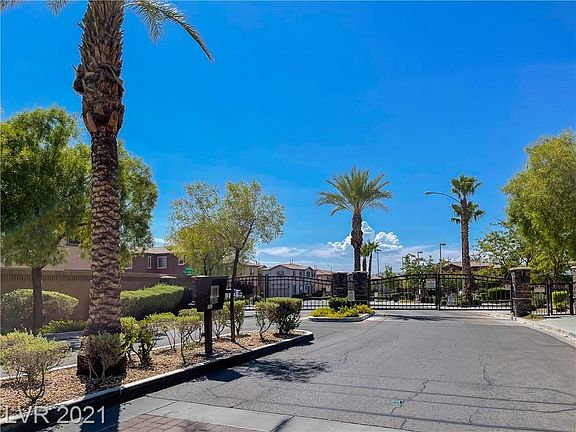 4th image of 9096 Salvatore St