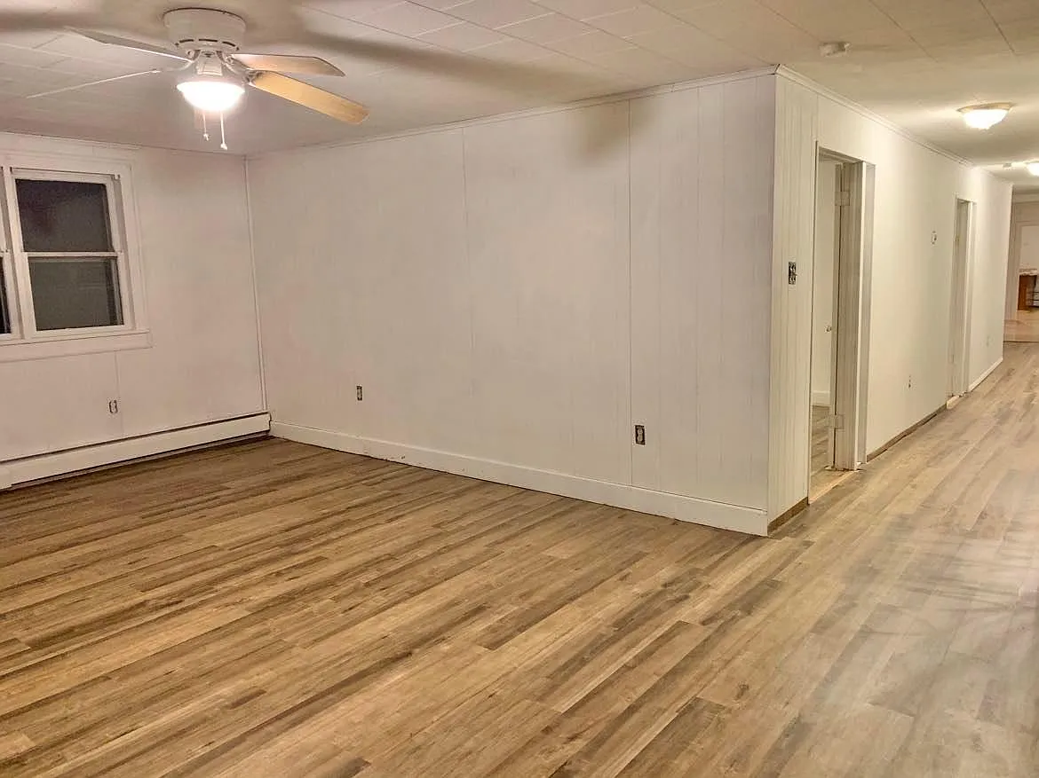 Building Photo - 426 E Market St #201