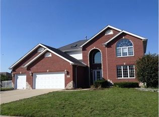 9024 Clifton Ave, Mokena, IL 60448