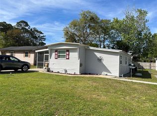 24041 Coon Rd, Astor, FL 32102