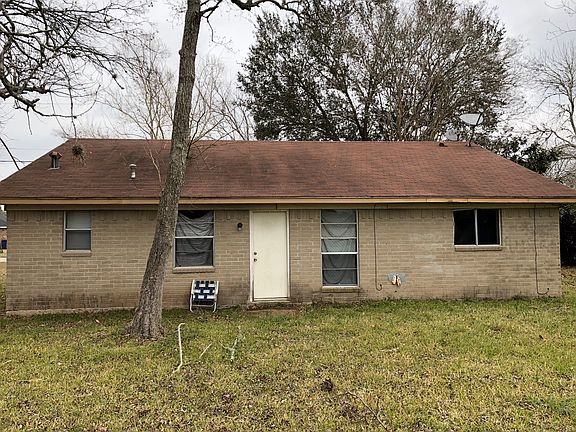 2nd image of 309 Milam St