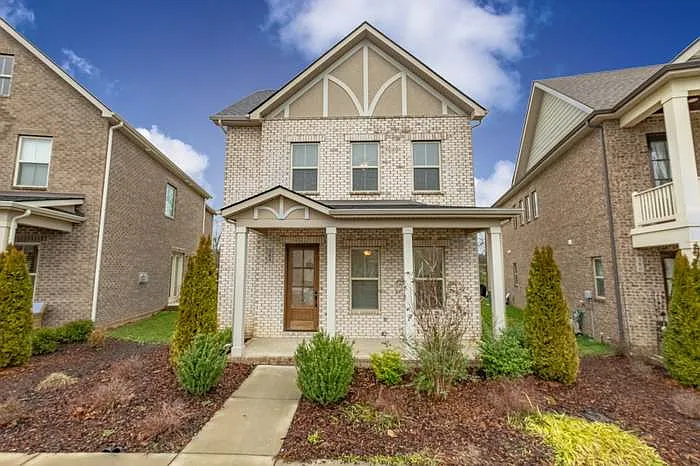 384 Cornelius Way