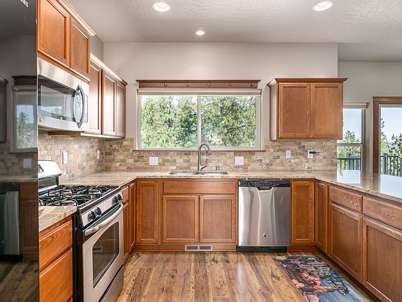 5th image of 10503 N Alberta Cir