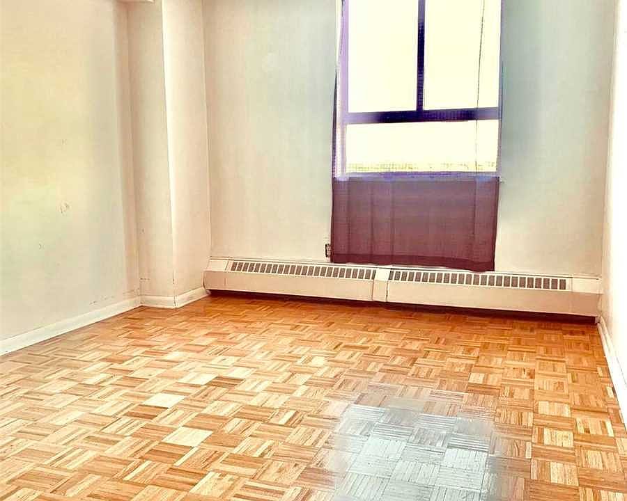 2nd image of 1250 Bridletowne Cir #702