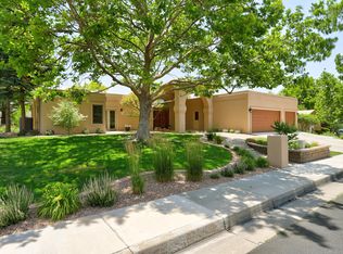 11240 Country Clb NE, Albuquerque, NM 87111